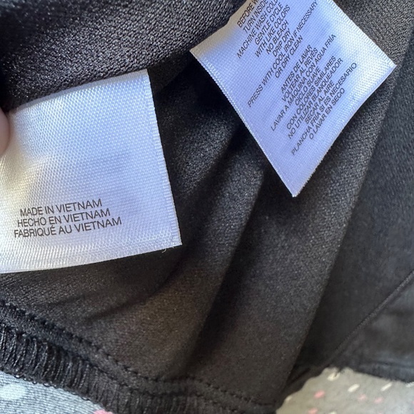 Women Beautiful Black/Red/White Polka Dot Dress Size 4. - Picture 9 of 12